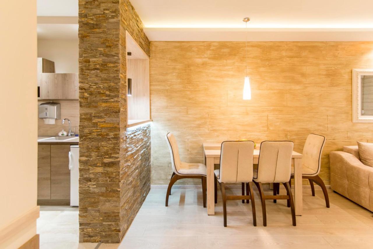 Apartmani Eleganza&La Vista Novi Sad Exterior foto